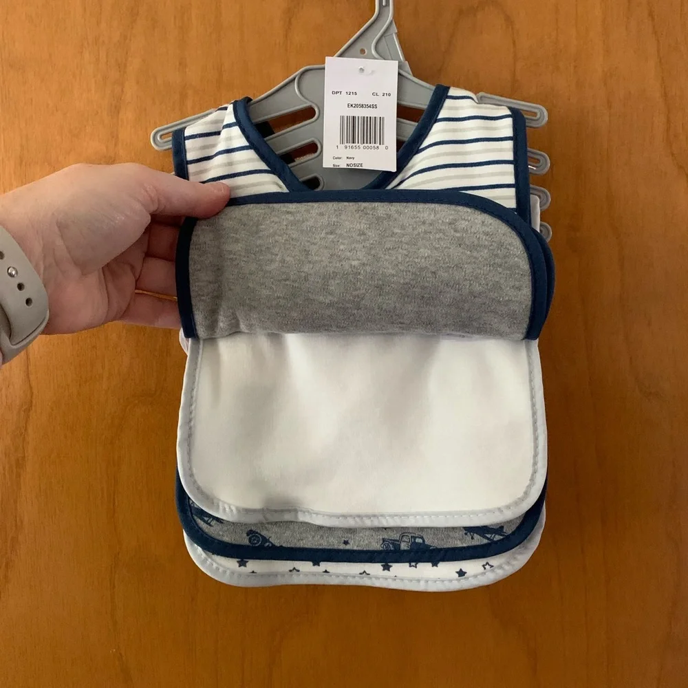 🎉HP🎉New Set of 5 Baby Bibs from Kyle & Deena Car, Stripes, Stars Gray and White